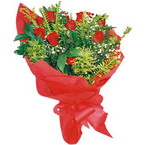 10 adet sevdiklerinize özel kırmızı gül çiçeklerden buket